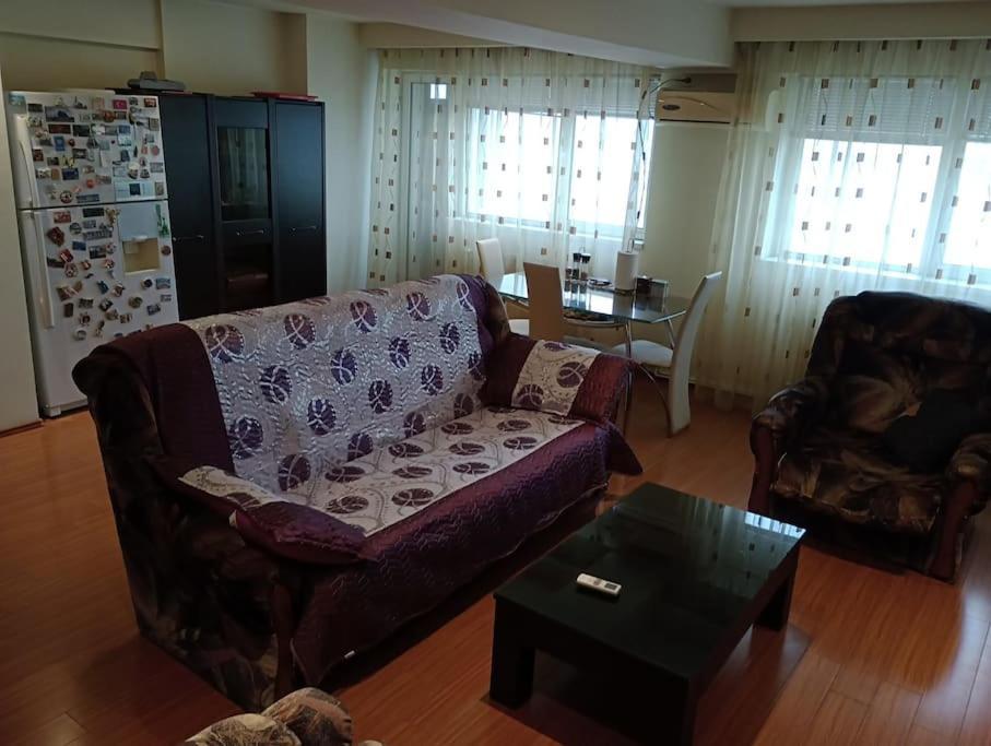 Apartament Ultracentral Kfc Craiova Extérieur photo