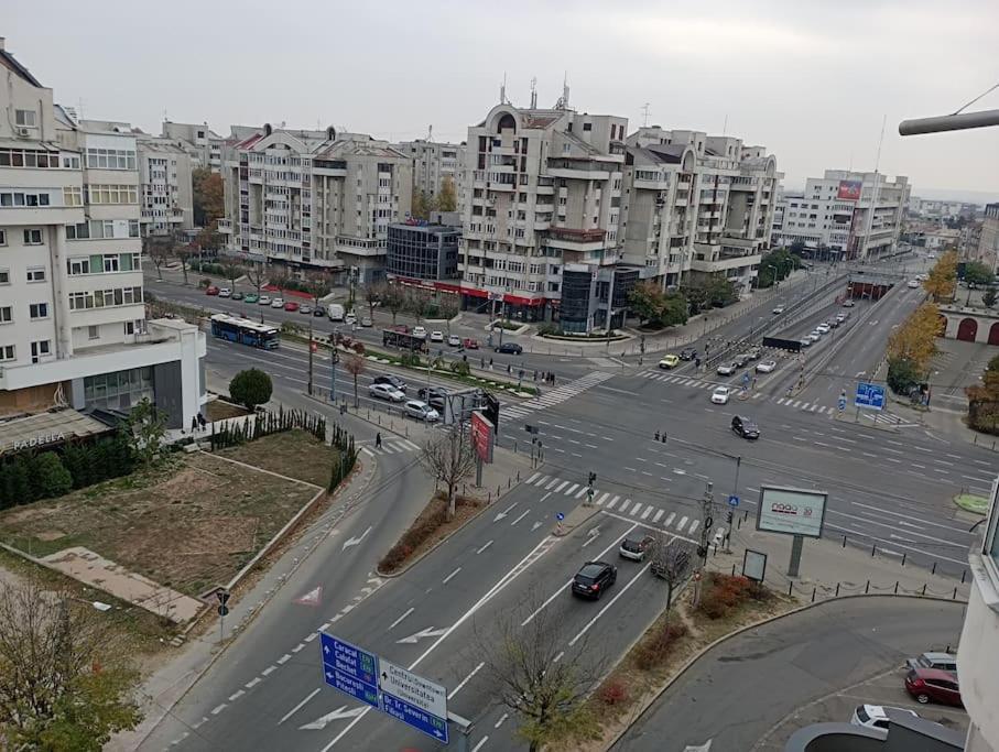 Apartament Ultracentral Kfc Craiova Extérieur photo